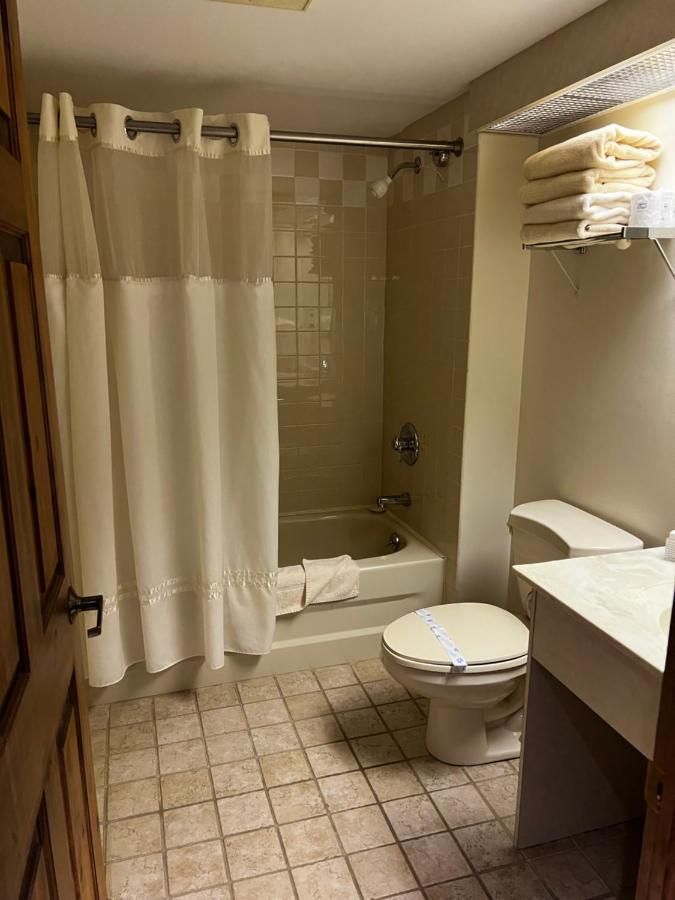 Marble Villa Steady Brook Exterior foto